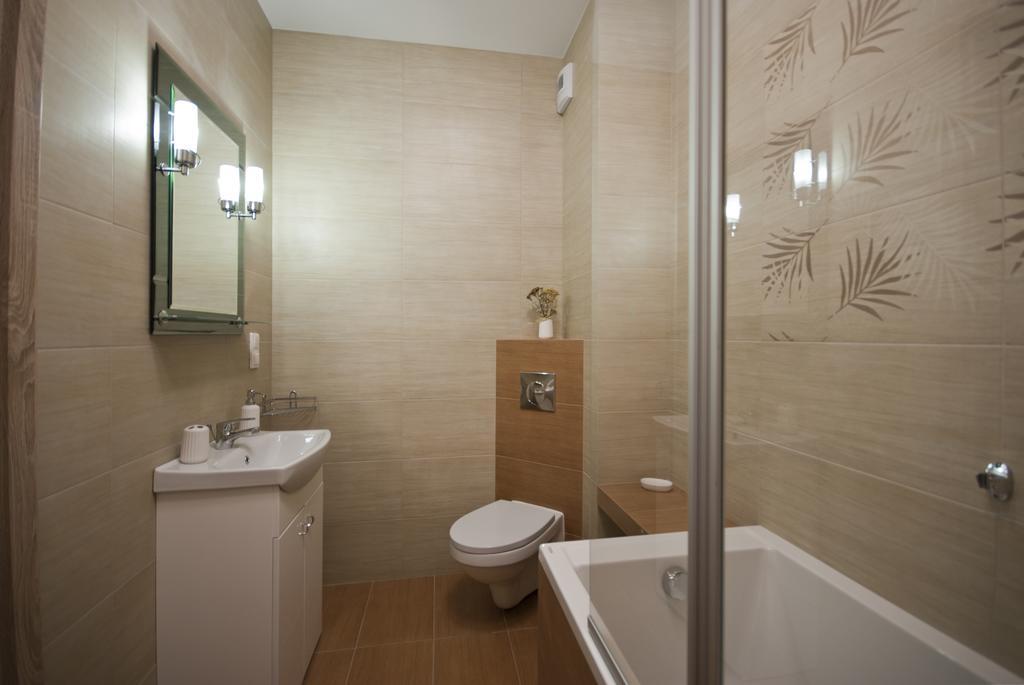 Apartamenty Marina House ビィドゴシュチュ 部屋 写真