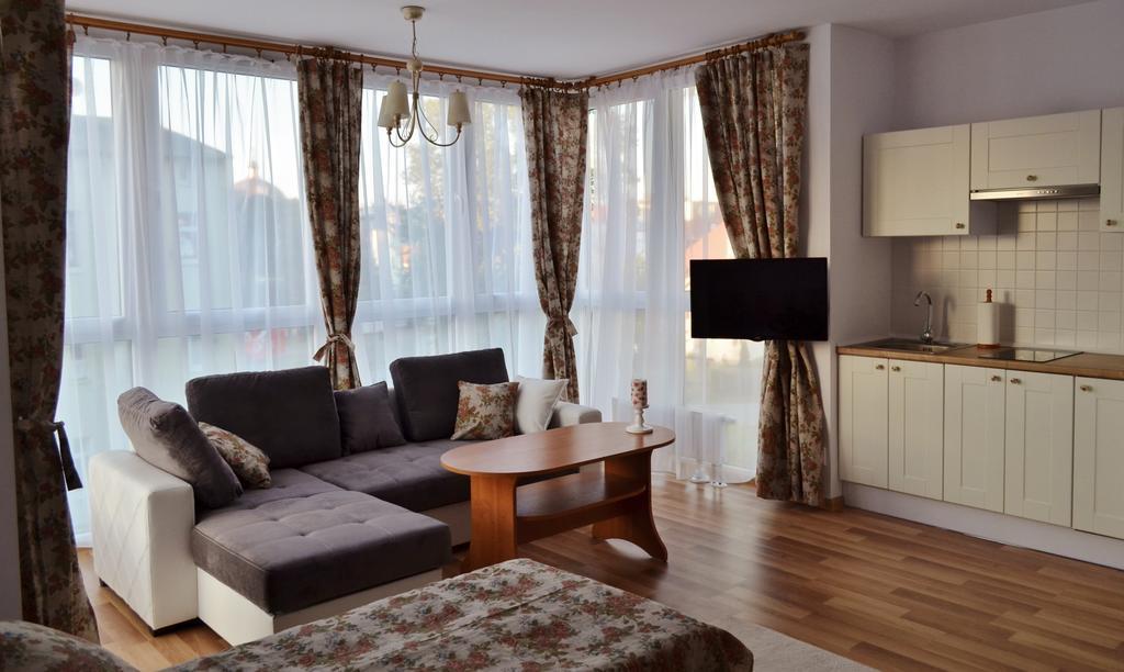 Apartamenty Marina House ビィドゴシュチュ 部屋 写真