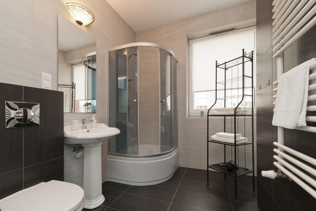 Apartamenty Marina House ビィドゴシュチュ エクステリア 写真