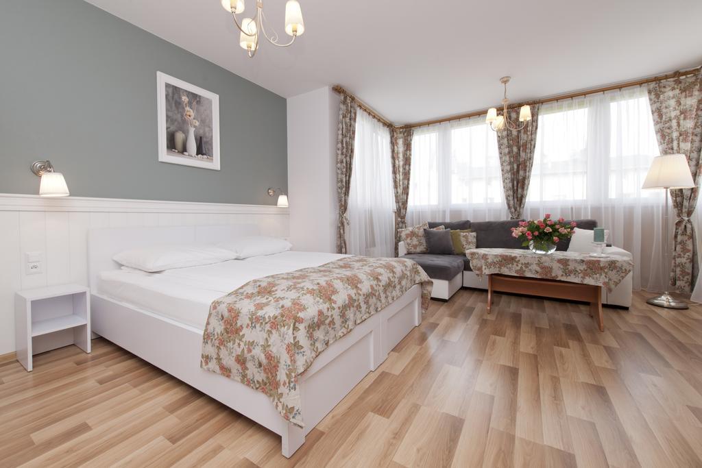 Apartamenty Marina House ビィドゴシュチュ エクステリア 写真